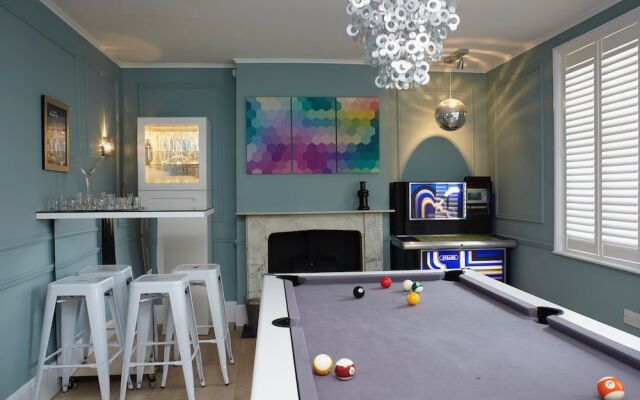 Gothic Cottage - Ryde