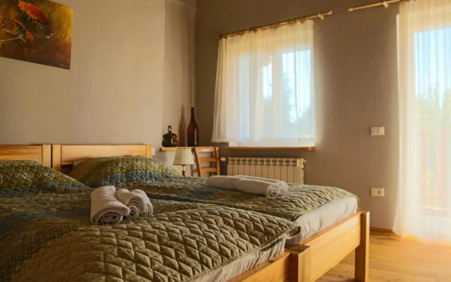 Casa Lenka