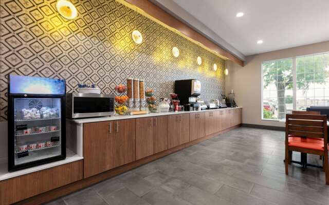 La Quinta Inn & Suites by Wyndham Belton - Temple South