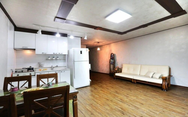 Flower field Pension