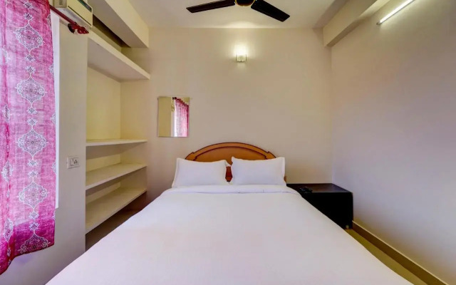 OYO Flagship 805216 Senthamizh Residency