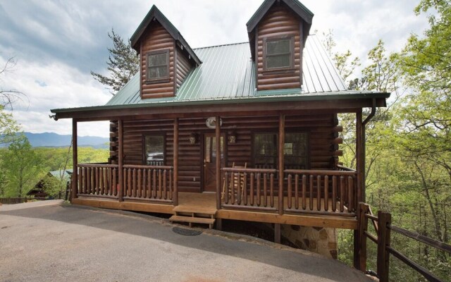 View Catcher - Two Bedroom Cabin