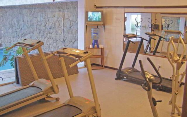 Howard Johnson Hotel & Spa Villa General Belgrano