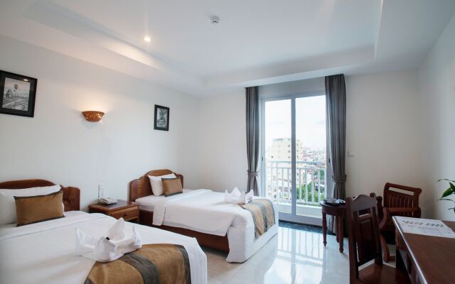 Relax Hotel