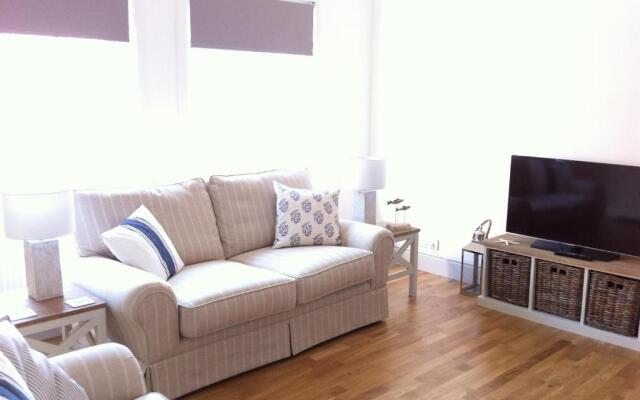 Harbour Retreat Padstow - Entire Apartment