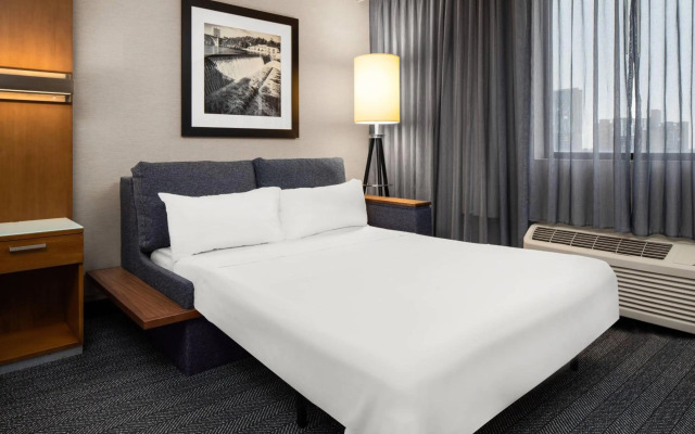 Courtyard by Marriott Minneapolis Downtown