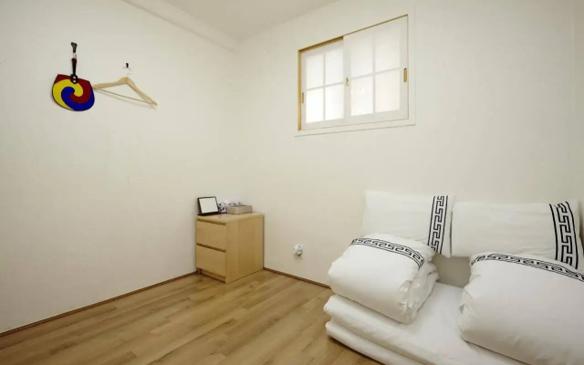 Hanok 24 guesthouse Gyeongbokgung