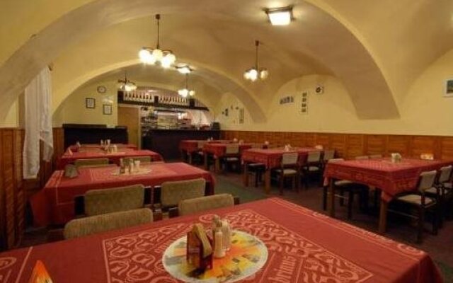 Hotel Valaskuv Grunt