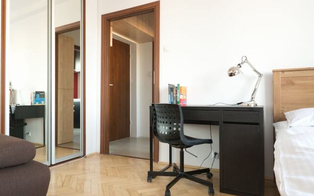 Apartament One by Your Freedom