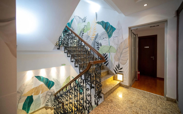 Natali luxury suites- mini rooms