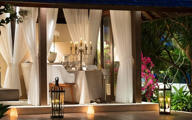 The Royal Santrian Serenity Villas By The Sea