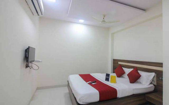 FabHotel Parimeet Navi Mumbai