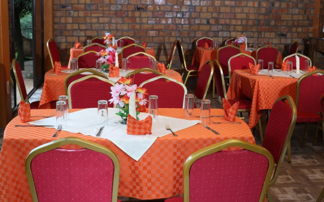 Trisek Hotel