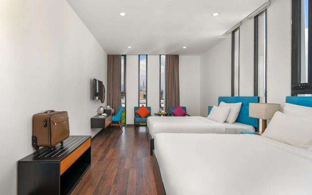 Platinum Danang Hotel