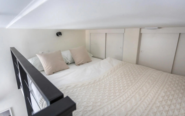 LetYourFlat на Жуковского