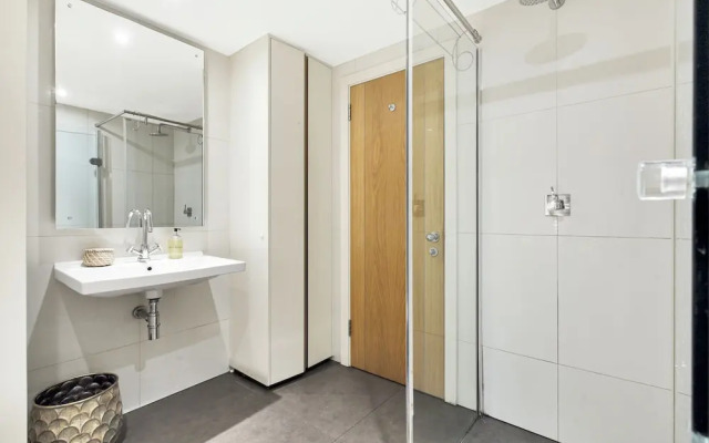 3 Bdrm Notting Hill Mews House - 2 Balconies