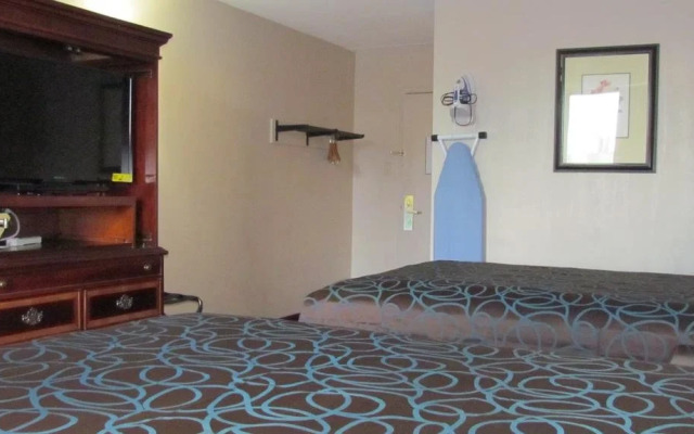 USA Inn and Suites Springfield Ohio