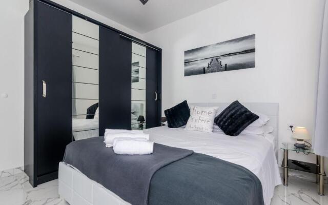 Mata Family Apartments