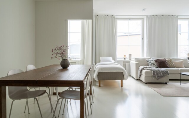 Spacious central apartment with sauna