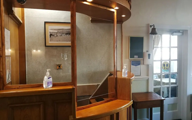 The Marlborough Hotel