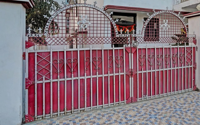OYO Home 60571 Picturesque Stay Dehradun