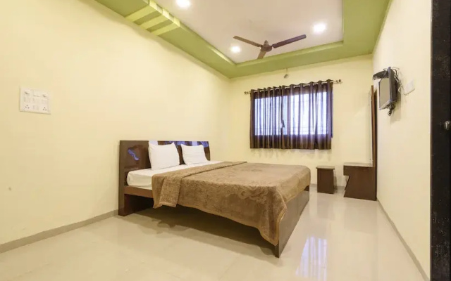 Hotel Shiv Tej Residency