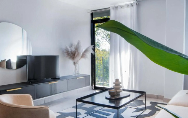 Circa Aparthotel by Totalstay