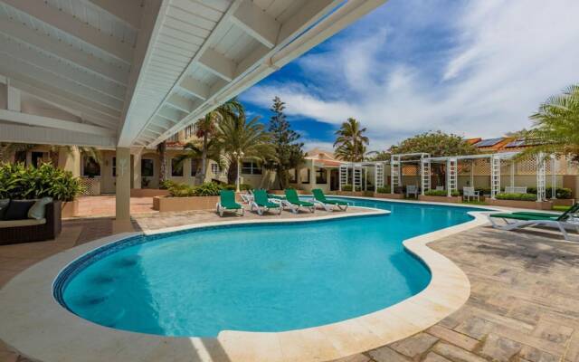 Deluxe Mansion Steps to Beach Pool Sea Views
