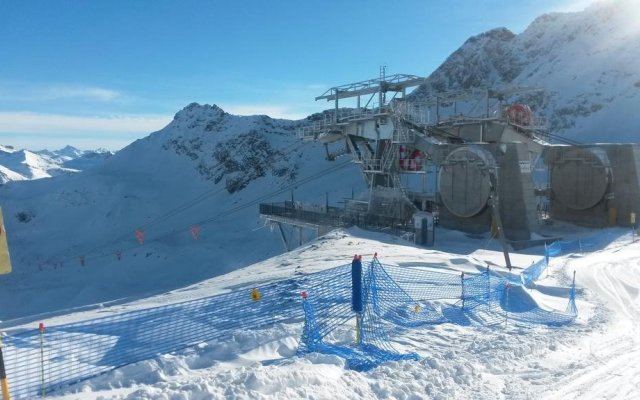 Hotel Stätzerhorn