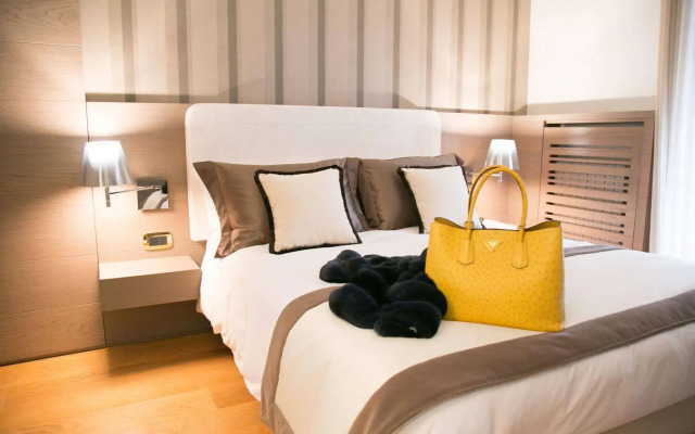 Ambra Cortina Luxury & Fashion Boutique Hotel