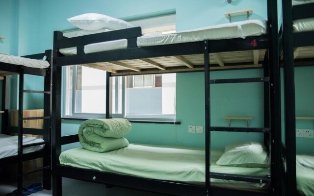 Hangzhou Wulin Youth International Hostel