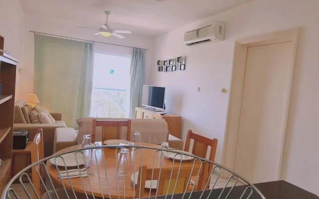 90 TLA - Stay Tala Sea View Apartment