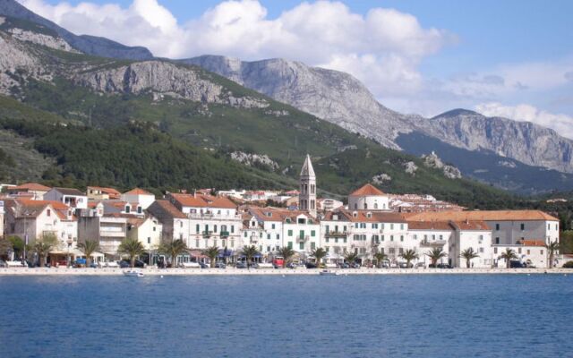 Apartment Dejan Seefeld in Tirol 33060