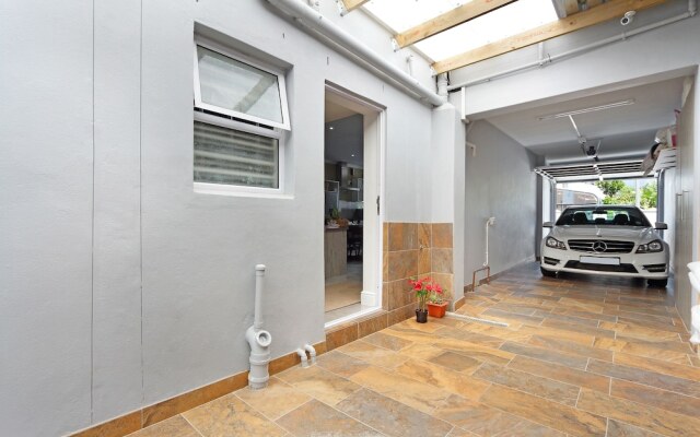 Camdene Guesthouse and sc apartments