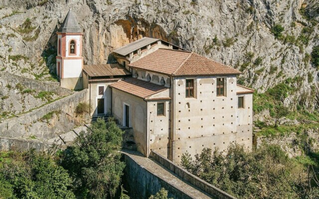 Stunning Apartment in Acquafredda With 1 Bedrooms