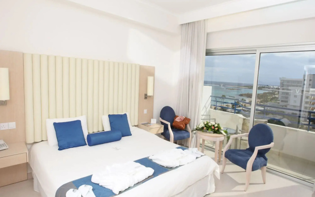Vrissiana Boutique Beach