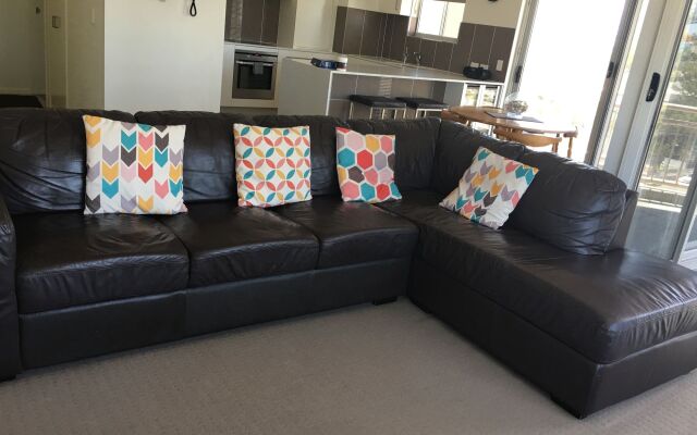 Wharf Boutique Apartments