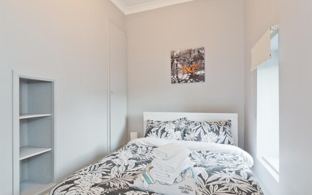 Lovely Self contained 1-Bed Apartment in Rathmines