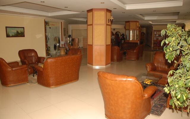 Doris Aytur Hotel