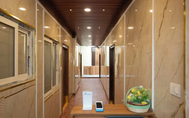 Anand's Abode By Yellow Bells
