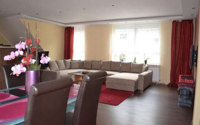 Ferienwohnung Resit 2