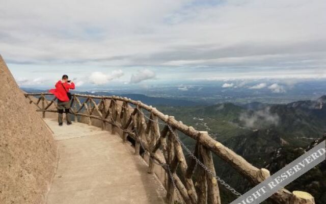 Xinxi Renjia Guesthouse