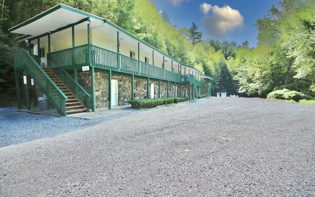 Westbrook Inn Lake George