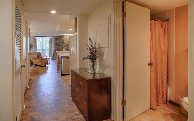 Falling Waters - 1 Br Condo