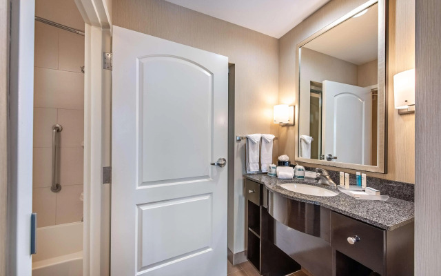 Homewood Suites by Hilton Oxnard/Camarillo