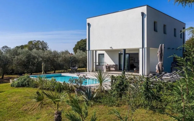 Villa Aurora III