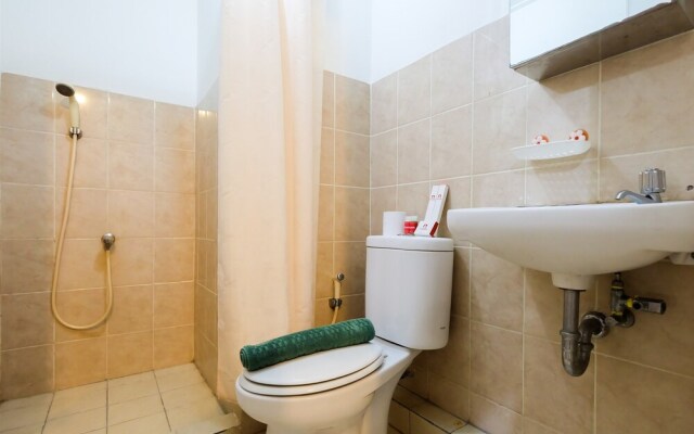 Clean 2BR Green Bay Apartment near Baywalk Mall Pluit