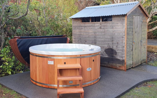 The Gingerbread House with Spa - Ohakune Holiday Home