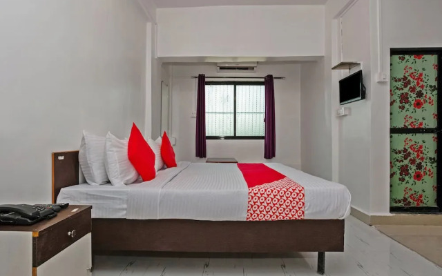 OYO 24435 Shubham Lodging And Boarding