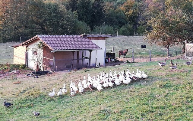Ferme Auberge à la Colline